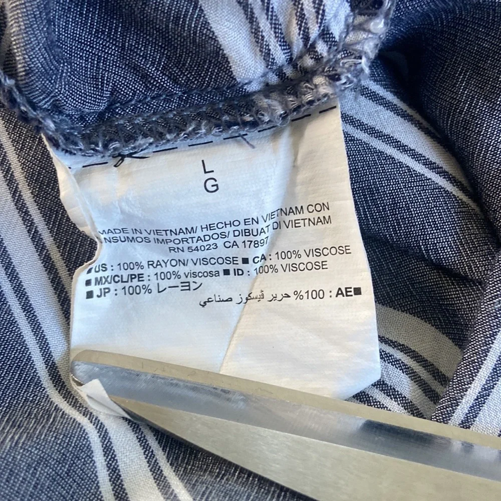 Old Navy tank top - Picture 8 of 9
